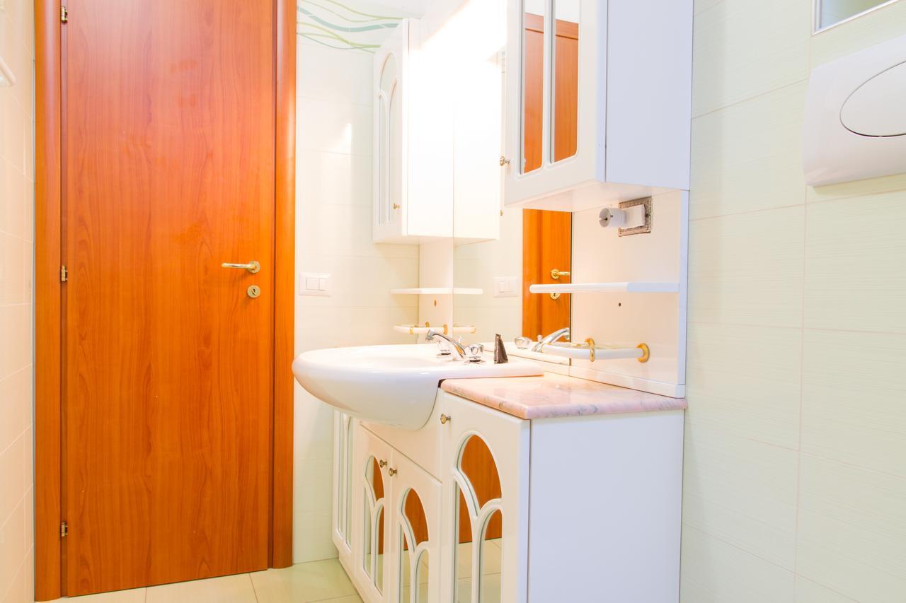 Gaia - Low Cost Studio Cefalu Ruang foto